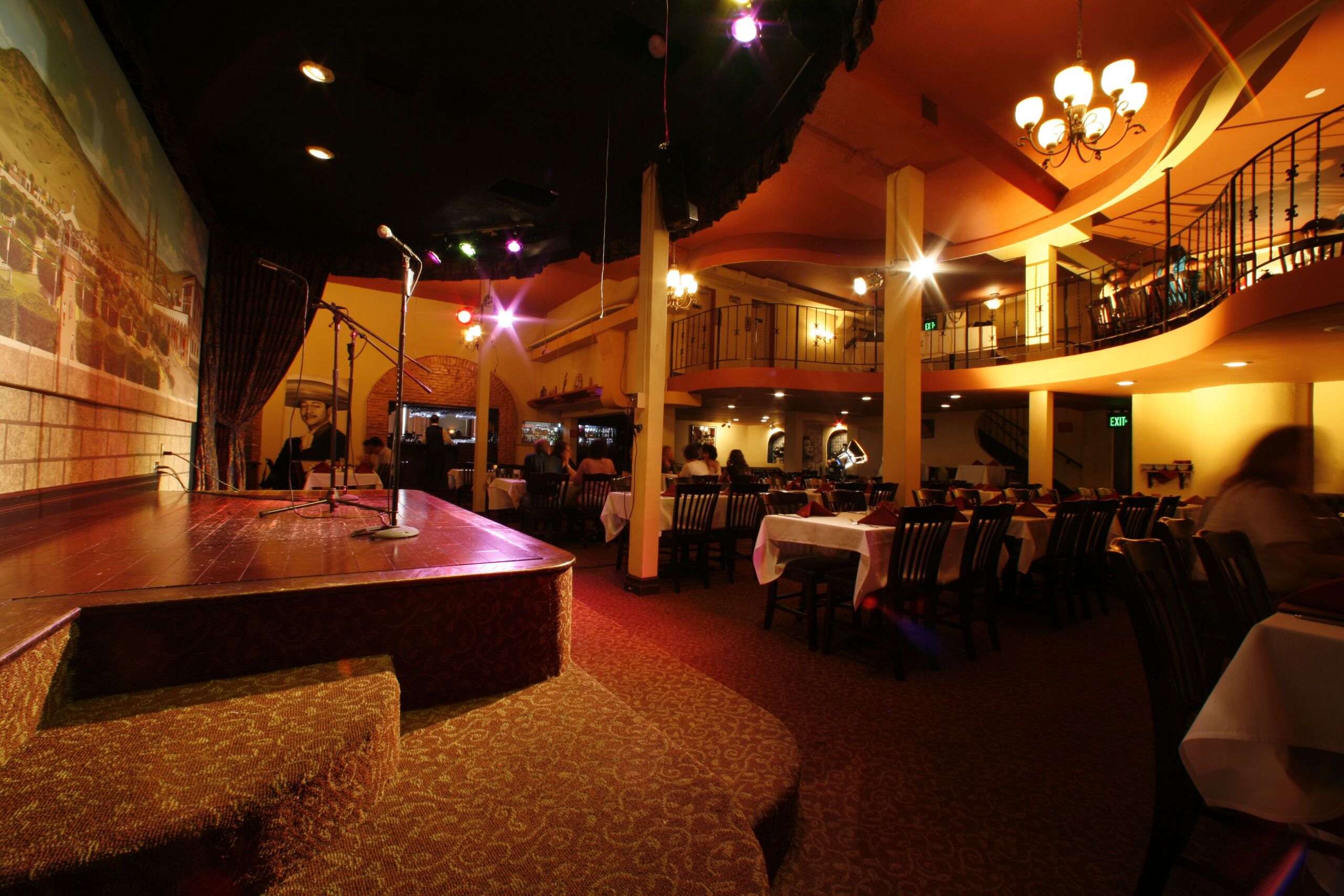 stage-with-tables-scaled